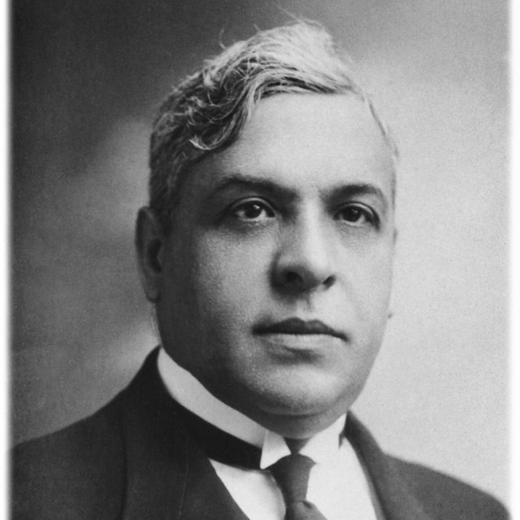 Rui Feijó e Zélia Pereira distinguidos com Prémio Aristides Sousa Mendes<span id="edit_41305"><script>$(function() { $('#edit_41305').load( "/myces/user/editobj.php?tipo=destaque&id=41305" ); });</script></span>