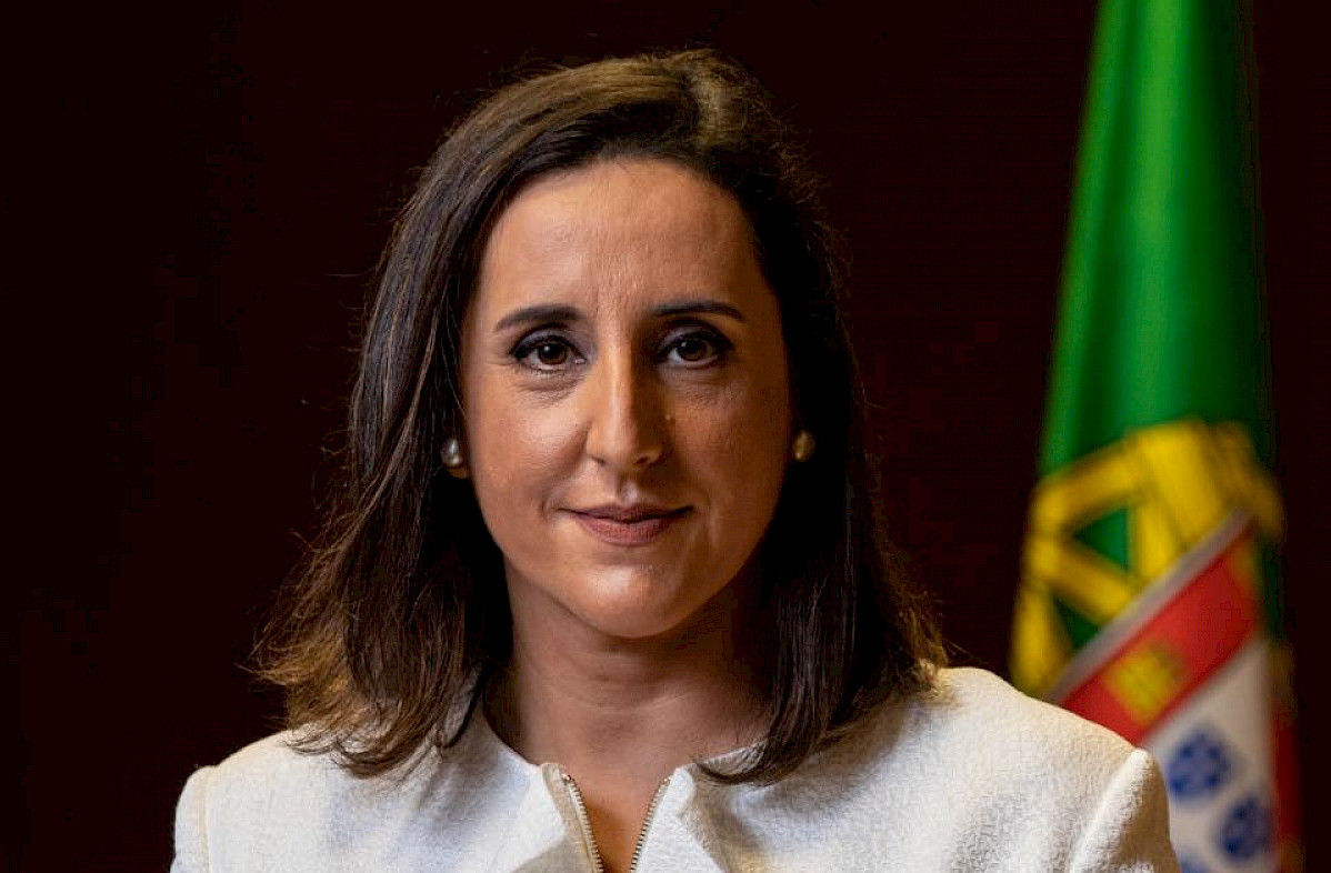 Rosa Monteiro distinguida com Prémio Maria Barroso<span id="edit_42500"><script>$(function() { $('#edit_42500').load( "/myces/user/editobj.php?tipo=destaque&id=42500" ); });</script></span>