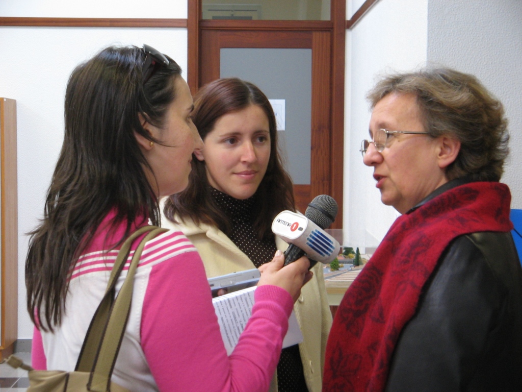 Project Coordinator Manuela Guilherme being interviewed by the local media in Madeira after the conference